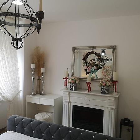 Penthouse Luxury Apartment Решица Екстериор снимка
