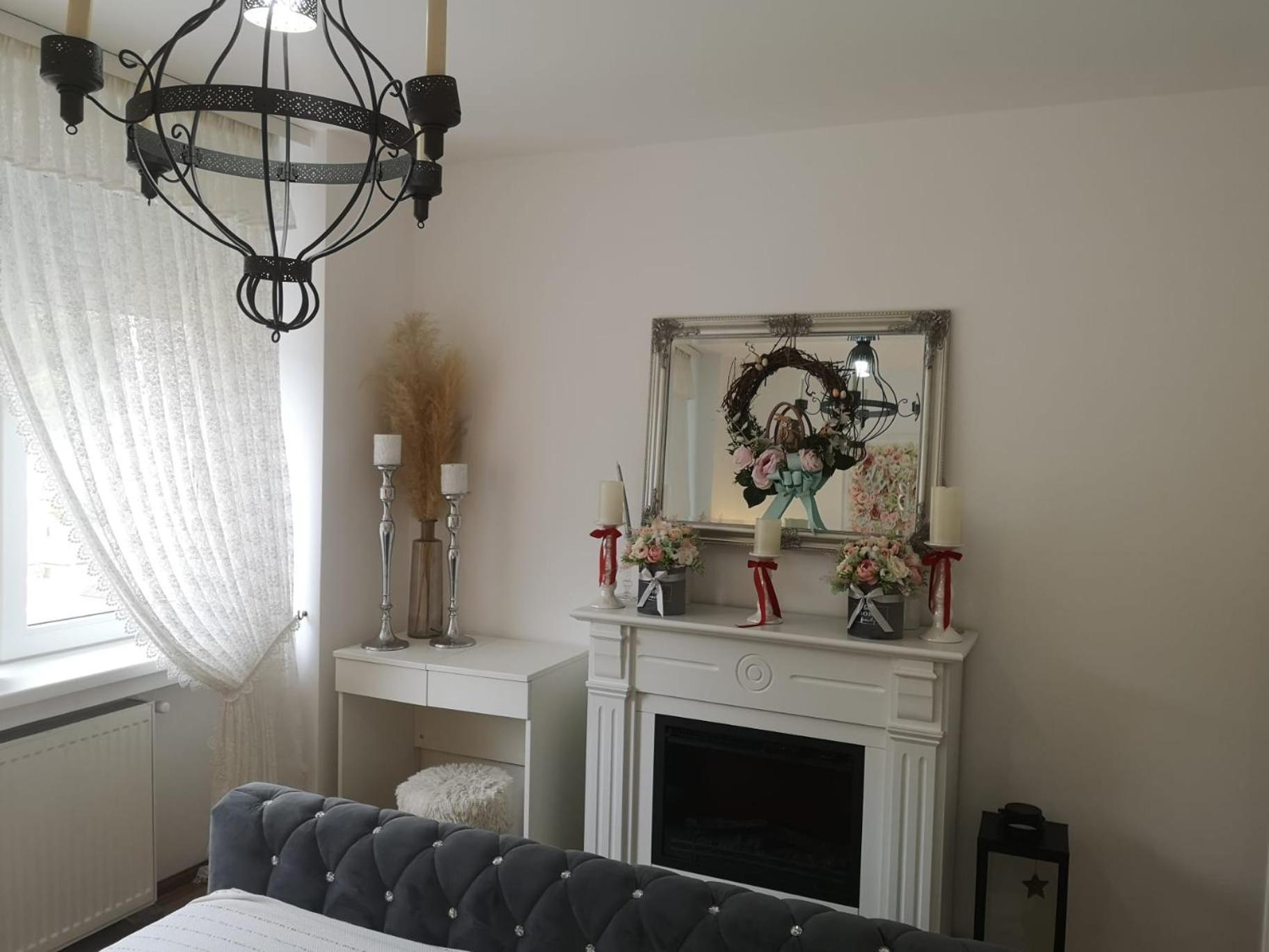 Penthouse Luxury Apartment Решица Екстериор снимка